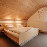 Berggasthof-pension Seminar- Und Tagungshaus Menauer Guest house