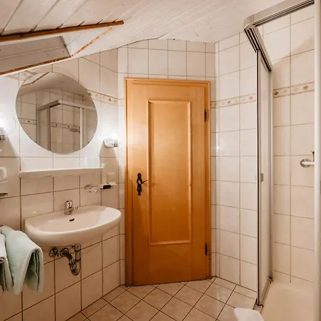 Gasthof Berggasthof-pension Seminar- Und Tagungshaus Menauer